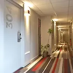 Ibis Quentin Basilique ホテル サン・クエンティン