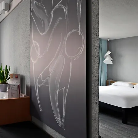 Ibis Quentin Basilique 3* Saint-Quentin (Aisne)