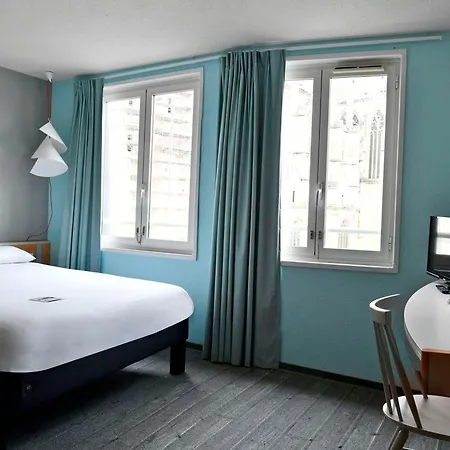 Ibis Quentin Basilique 3* サン・クエンティン