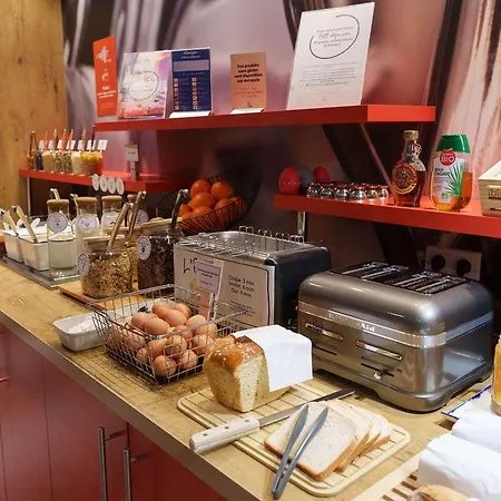 Ibis Quentin Basilique