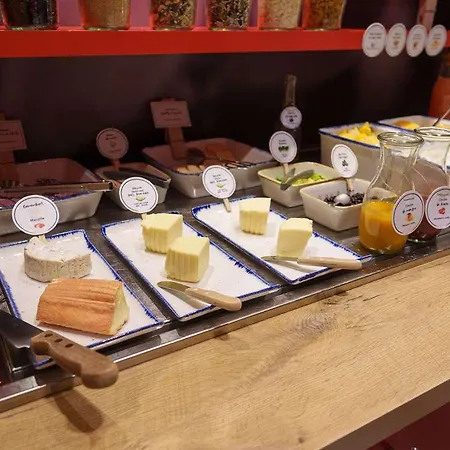 Ibis Quentin Basilique 3*