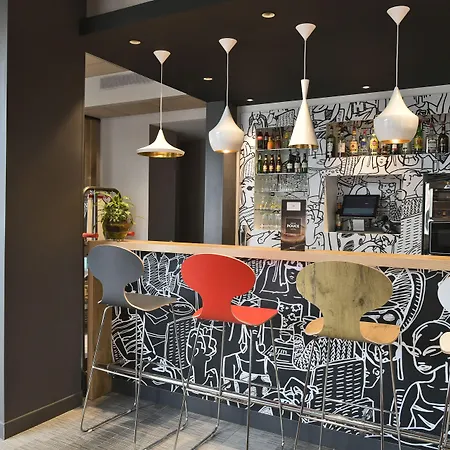 Ibis Quentin Basilique