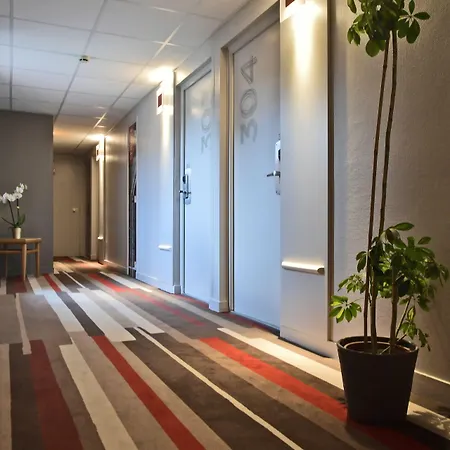 Hotel Ibis Quentin Basilique