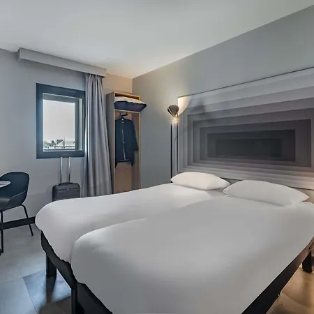 Hotel Ibis Quentin Centre Basilique Saint-Quentin (Aisne)