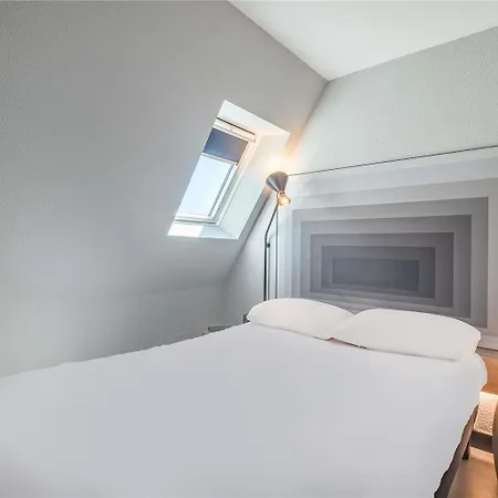 Ibis Quentin Centre Basilique Hotel 3*