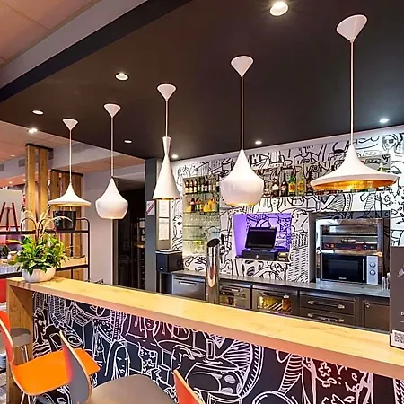 Ibis Quentin Centre Basilique 3*