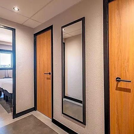 Ibis Quentin Centre Basilique 3*