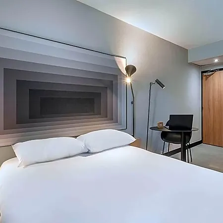 Ibis Quentin Centre Basilique 3*