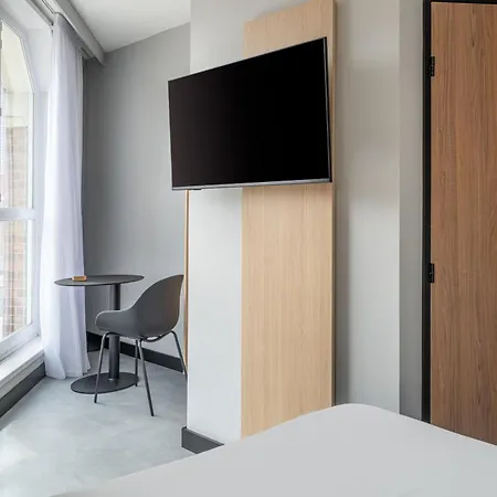 Ibis Quentin Basilique 3*