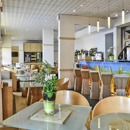 Ibis Quentin Basilique 3* サン・クエンティン