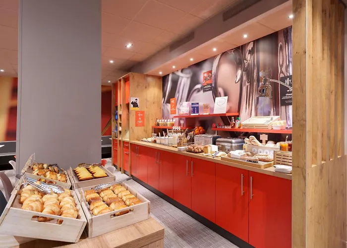 Hotel Ibis Quentin Basilique 3*