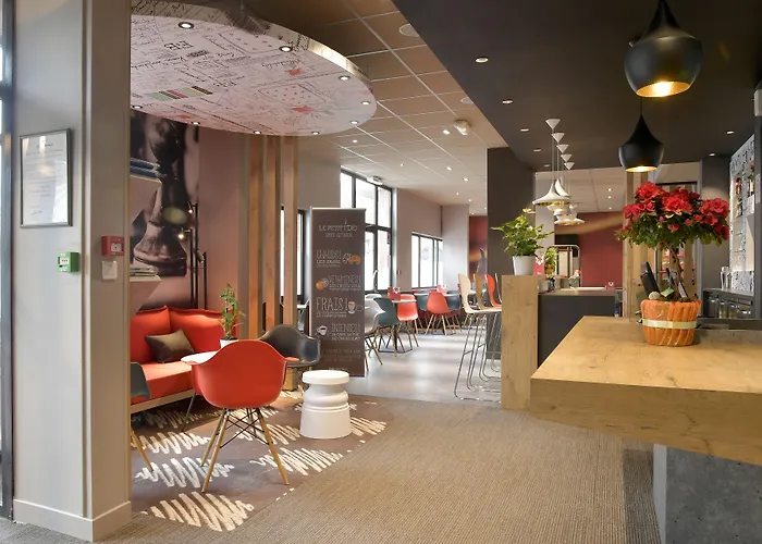 Ibis Quentin Basilique Saint-Quentin (Aisne)