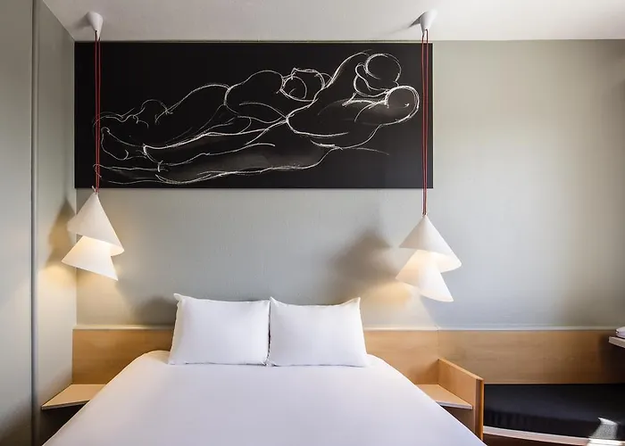 Hotel Ibis Quentin Basilique Saint-Quentin (Aisne)