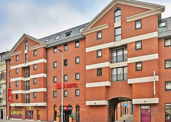 Hotel Ibis Quentin Basilique Saint-Quentin (Aisne)