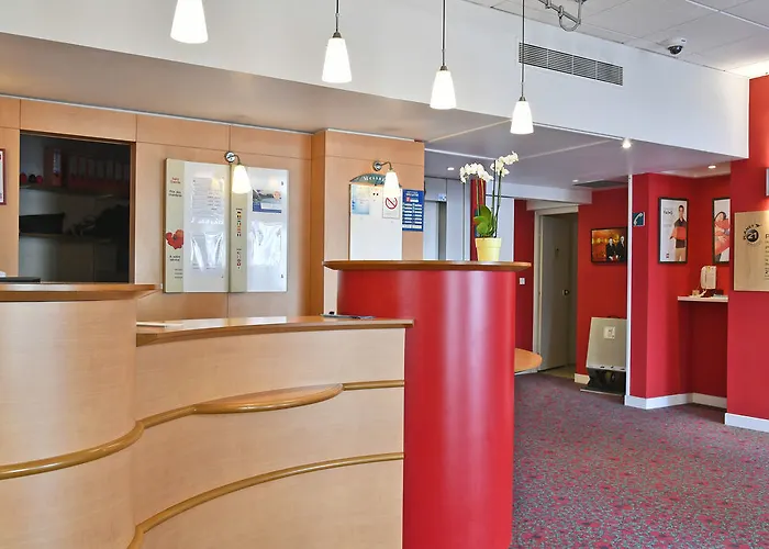 Ibis Quentin Basilique