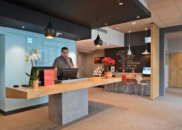 Ibis Quentin Basilique Hotel